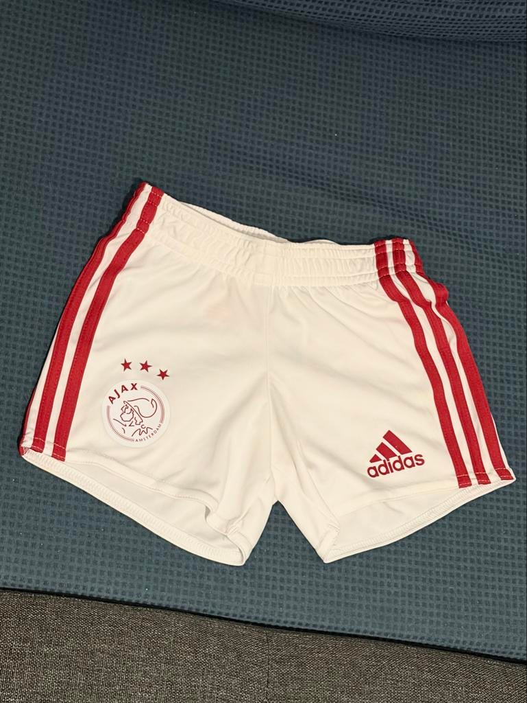 Adidas Ajax baby voetbal shortje maat 80 nieuw, Adidas, Broekje, Nieuw, Ophalen of Verzenden