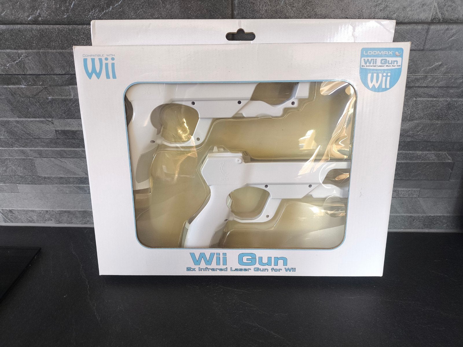 Wii starterskit twee pistolen - nieuw in doos, Ophalen of Verzenden, Zo goed als nieuw