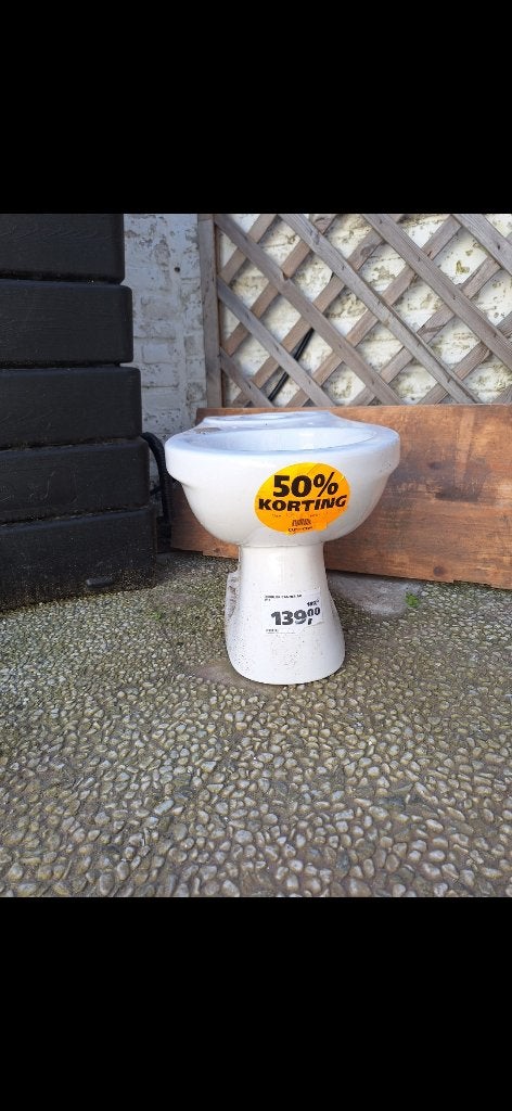 Standaard wc pot, Ophalen, Nieuw, Steen, Toilet