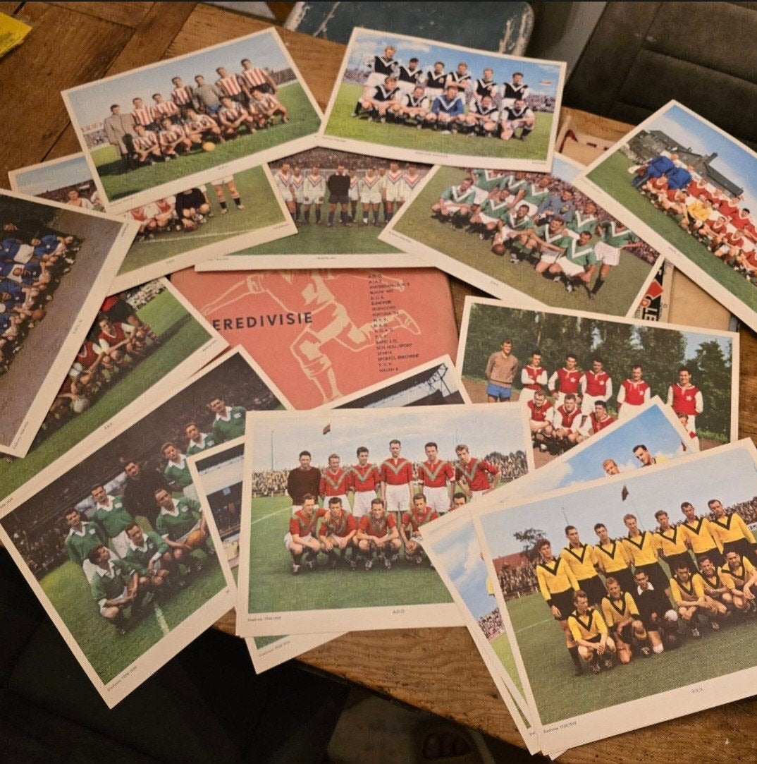 Voetbalkaarten 1958 eredivisie, Verzamelen, Ophalen of Verzenden, Zo goed als nieuw, Poster, Plaatje of Sticker