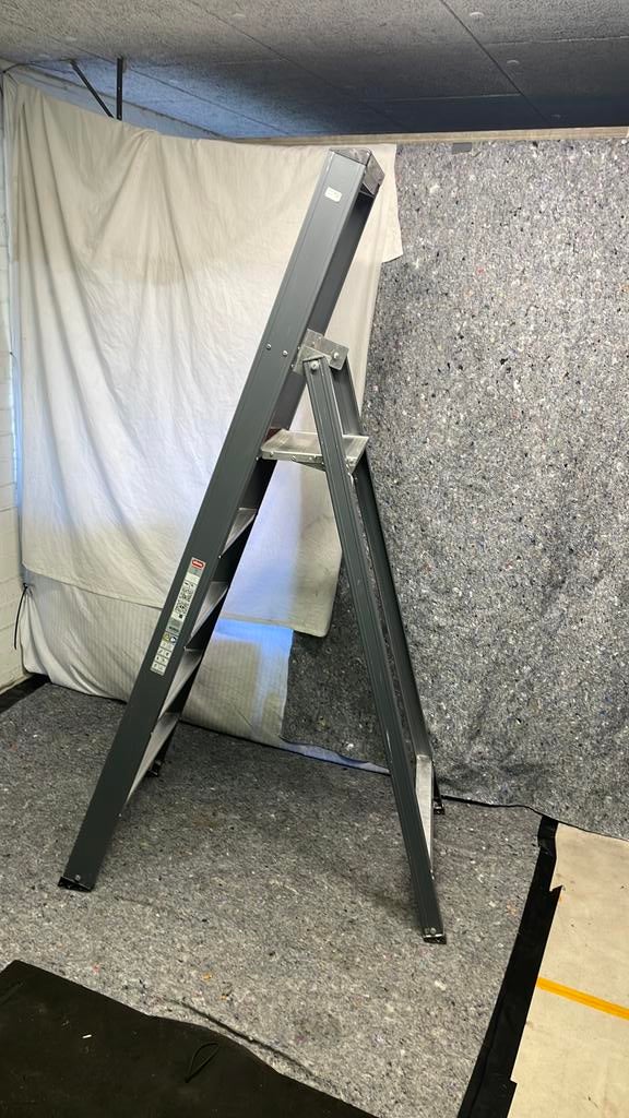Altrex pro feco 5 flaco  trap, Doe-het-zelf en Verbouw, Ladders en Trappen, Ophalen, Zo goed als nieuw, Minder dan 2 meter
