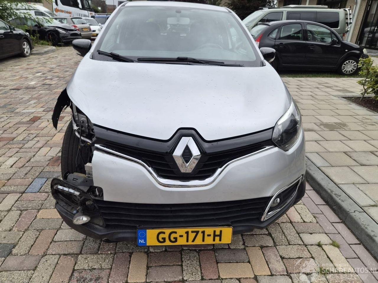 Renault Captur (bj 2015), 898 cc, Renault Deutschland AG, Renault, Handgeschakeld
