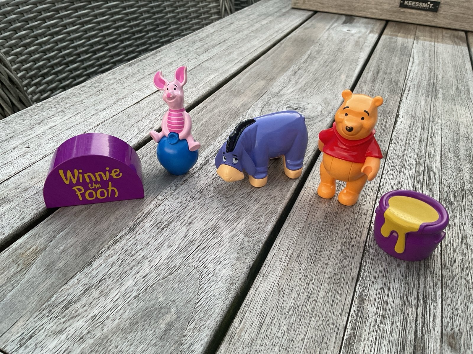 Winnie de Poeh speelfiguren set Iejoor knorretje honing, Ophalen of Verzenden, Gebruikt