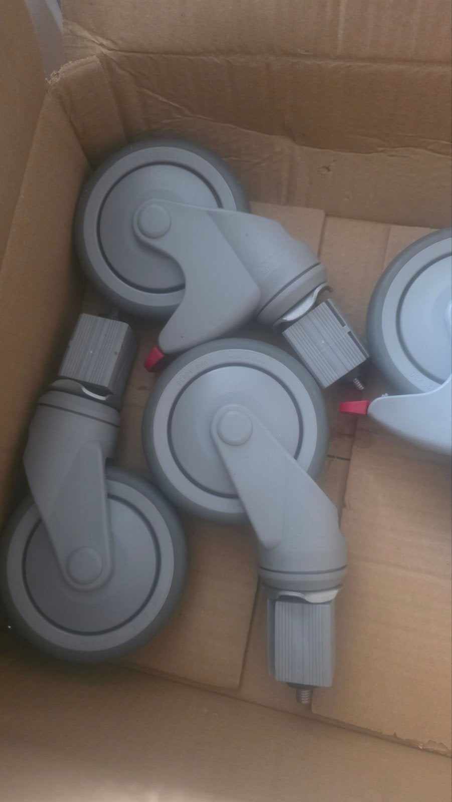 8x Derby Ruote medic zwenkwielen 125mm + rem + RVS expander, Ophalen of Verzenden, Nieuw