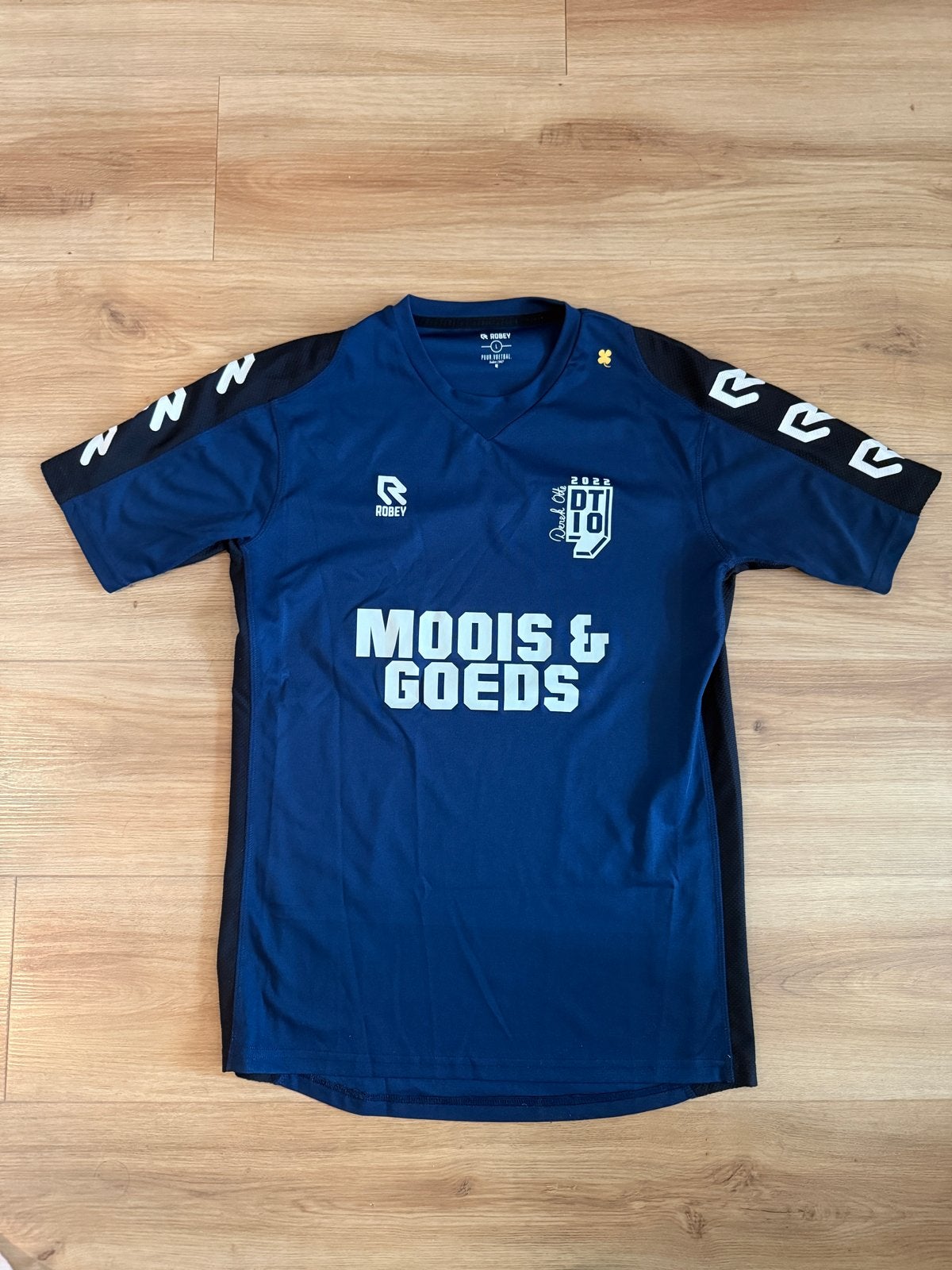 Robey Voetbalshirt DT10 Derek Otte 2022 Maat L, Maat 52/54 (L), Blauw, Ophalen of Verzenden, Zo goed als nieuw