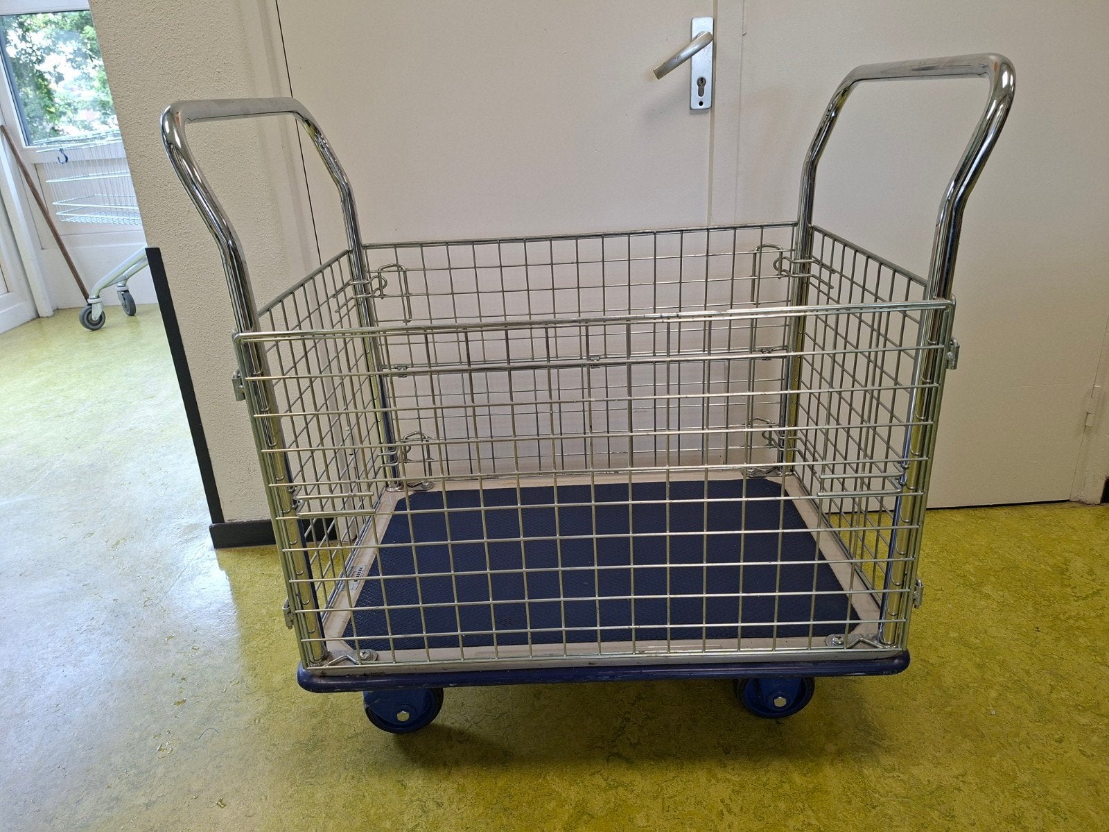 plateauwagen hekwagen, 100 liter of meer, Ophalen, Zo goed als nieuw, Transportkar