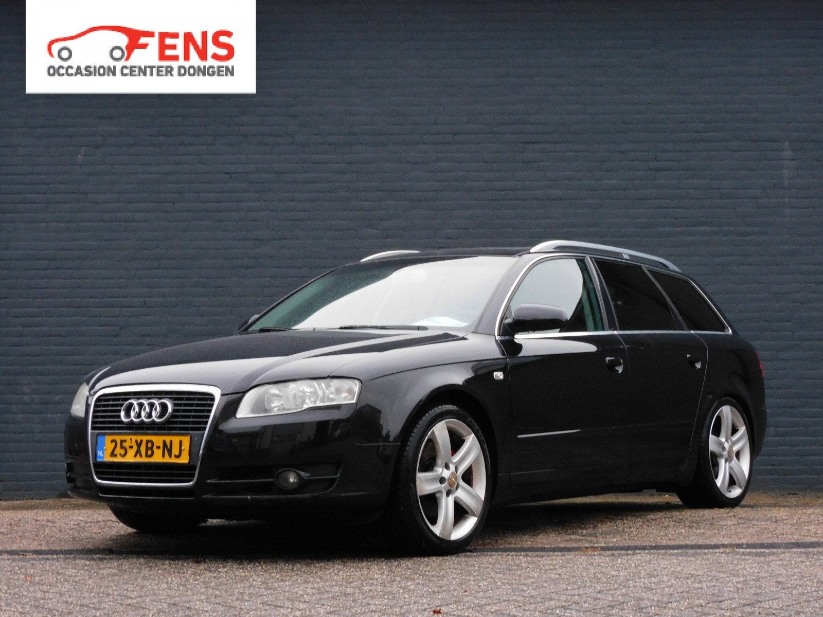Audi A4 Avant 1.8 Turbo Advance PANO/SCHUIFDAK! CRUISE! CLIM, Stof, Gebruikt, Zwart, 4 cilinders
