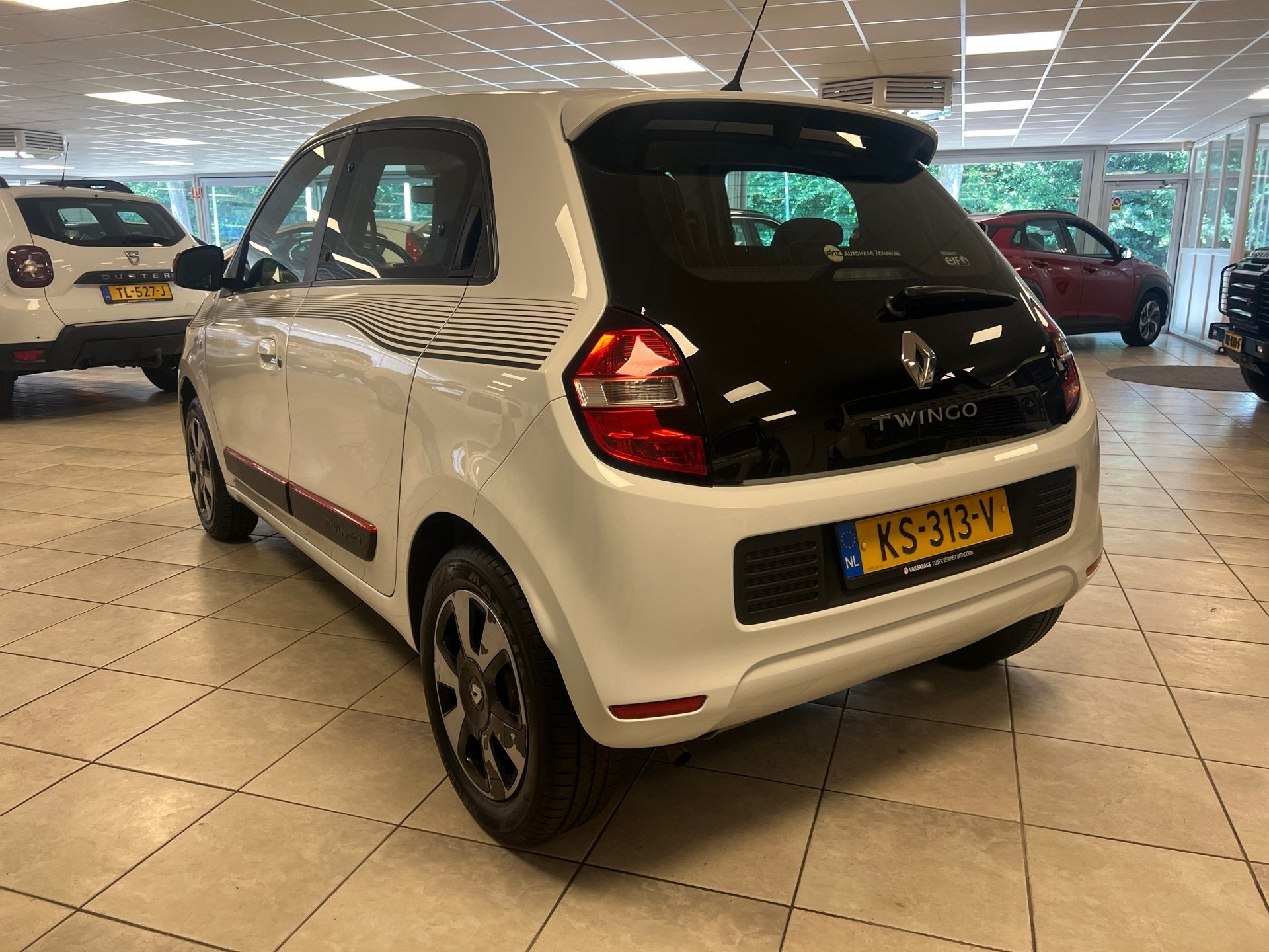 Renault Twingo 1.0 SCe Collection Airco, Crusie controle., Gebruikt, 840 kg, 4 stoelen, Origineel Nederlands