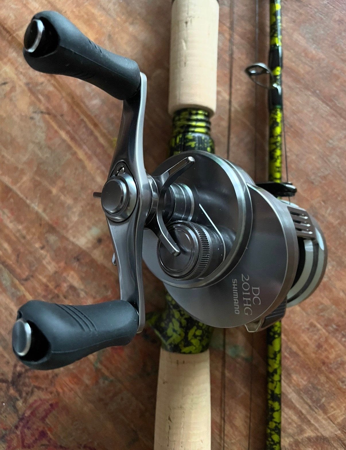 Te Koop: Shimano calcutta 201 DC (LH), Watersport en Boten, Ophalen, Zo goed als nieuw