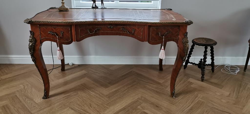 antiek bureau / buro 1.44 x 72 hoogte 0,8 m, Antiek en Kunst, Ophalen