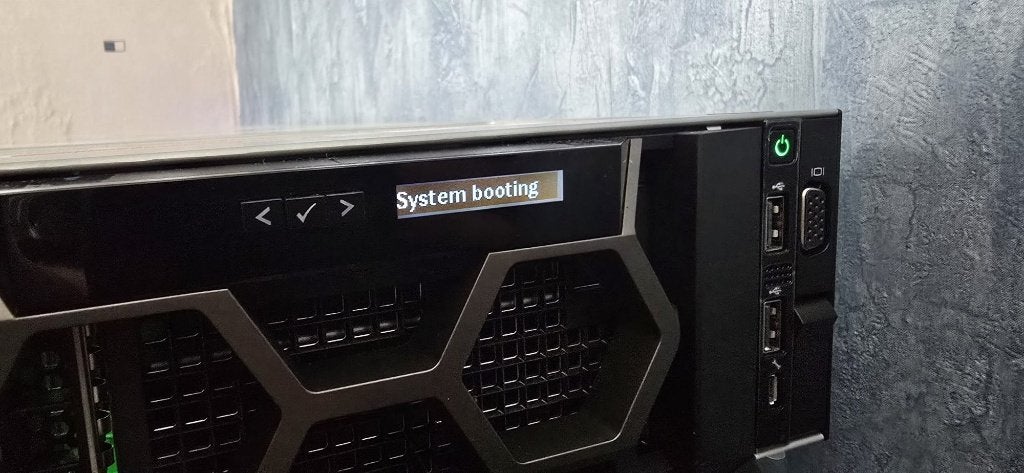 Dell PowerEdge R740, Computers en Software, Servers, Zo goed als nieuw, 3 tot 4 Ghz, 512 GB, Hot swappable onderdelen, Ophalen