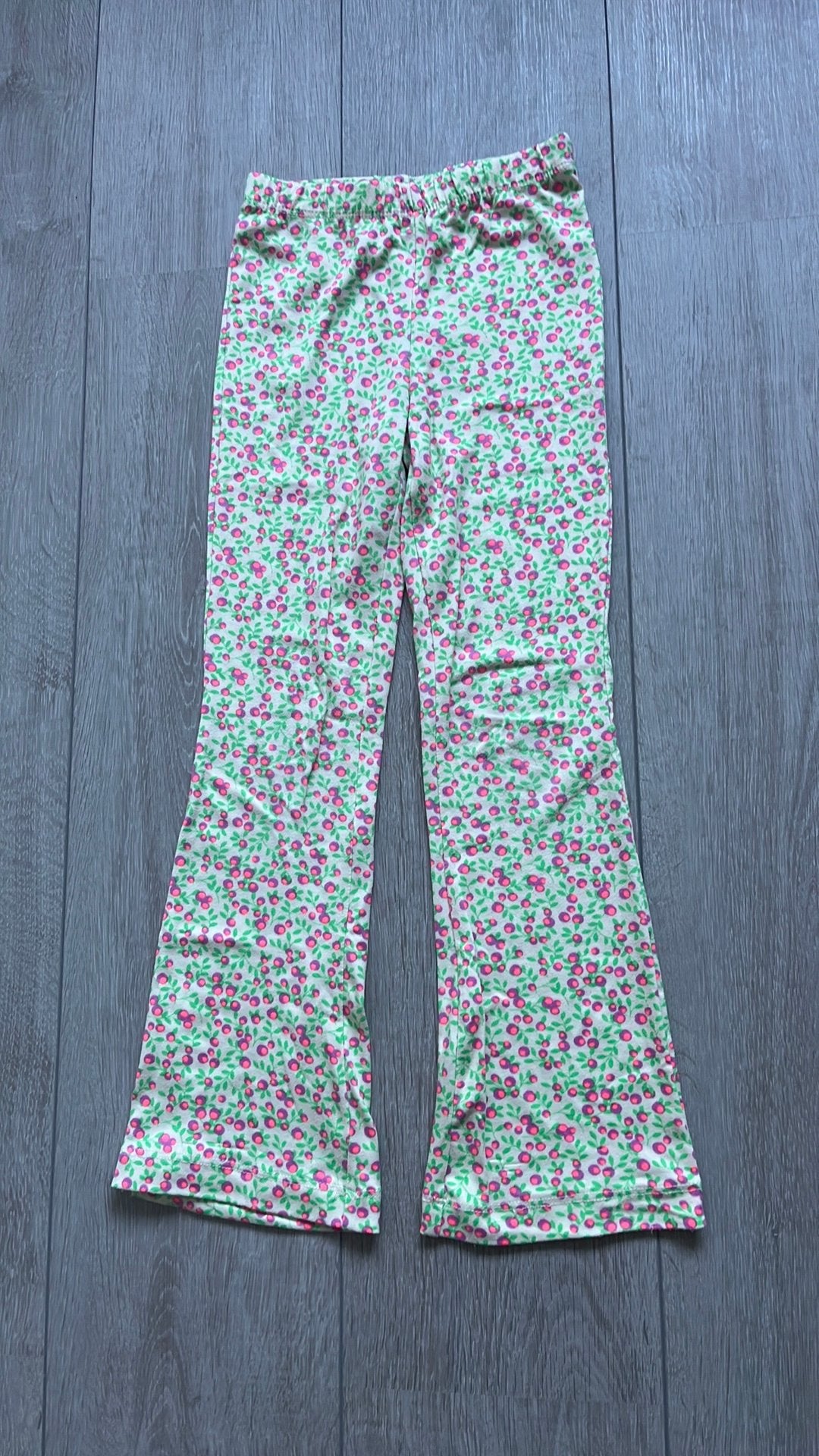 Hippe flared pant soepele stof 122/128, Kinderen en Baby's, Kinderkleding | Maat 122, Ophalen of Verzenden, Zo goed als nieuw