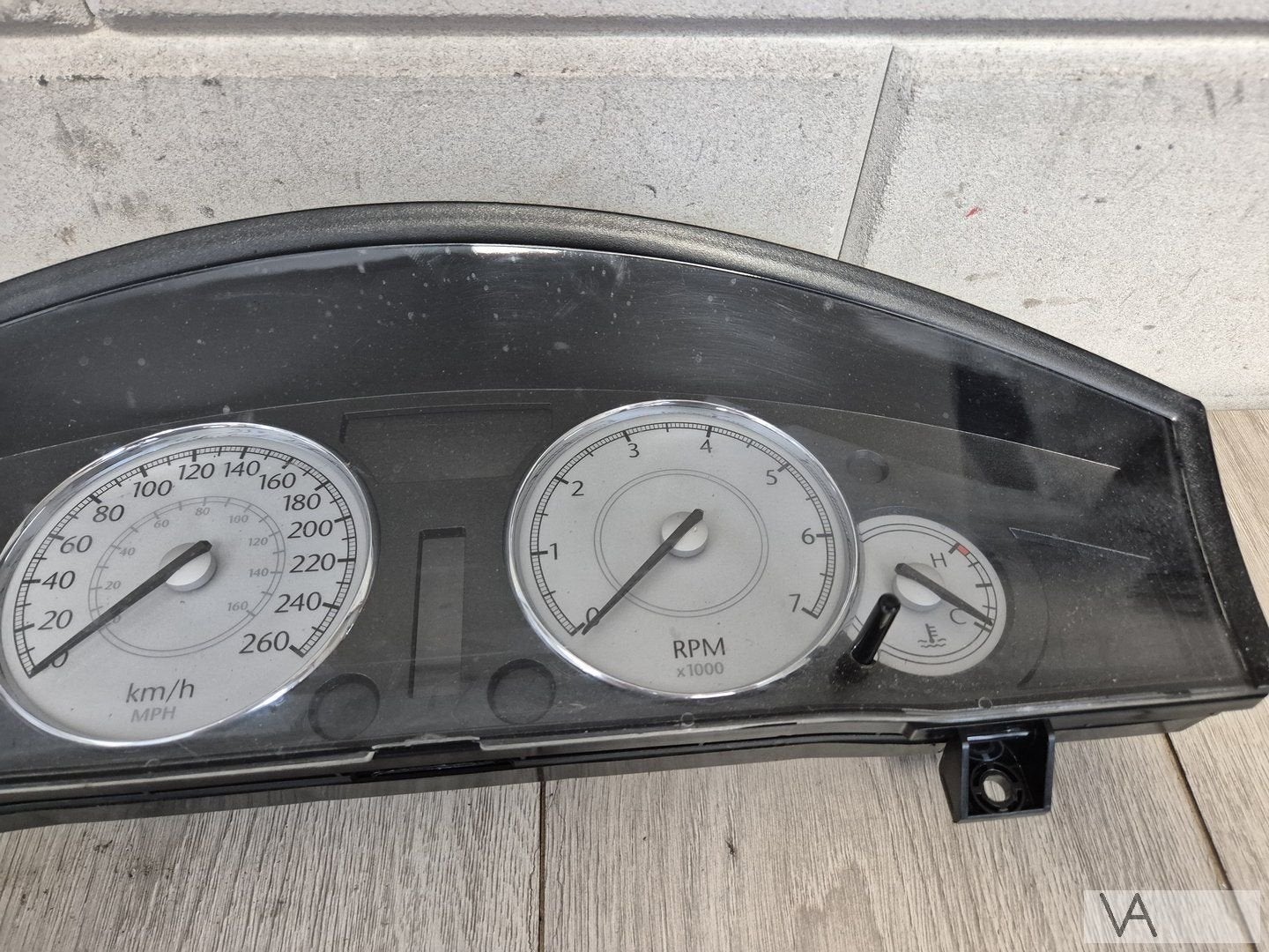 Cockpit tellerklok voor Chrysler 300c 2004 - 2010 DIESEL €40, Gebruikt, -, Ophalen of Verzenden, -