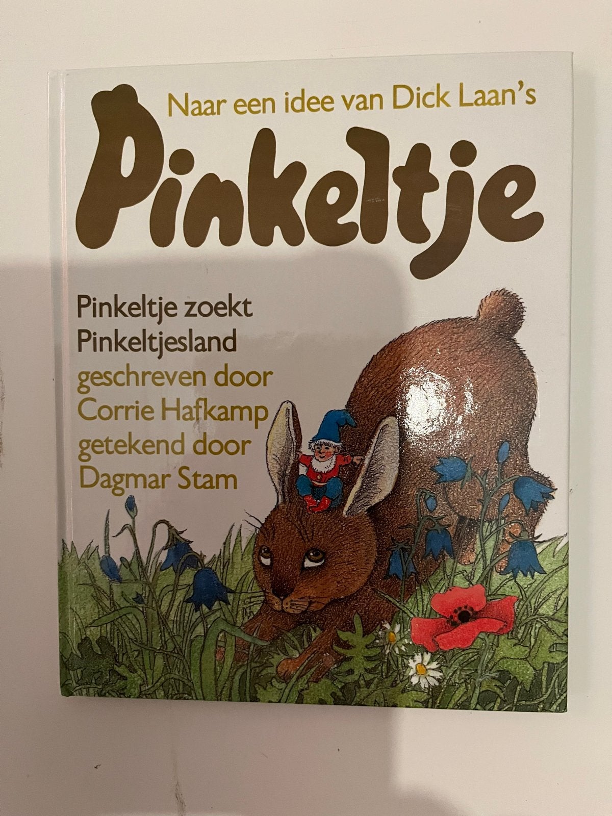 Pinkeltje zoekt Pinkeltjesland - Corrie Hafkamp, Boeken, Ophalen of Verzenden, Zo goed als nieuw, Sprookjes