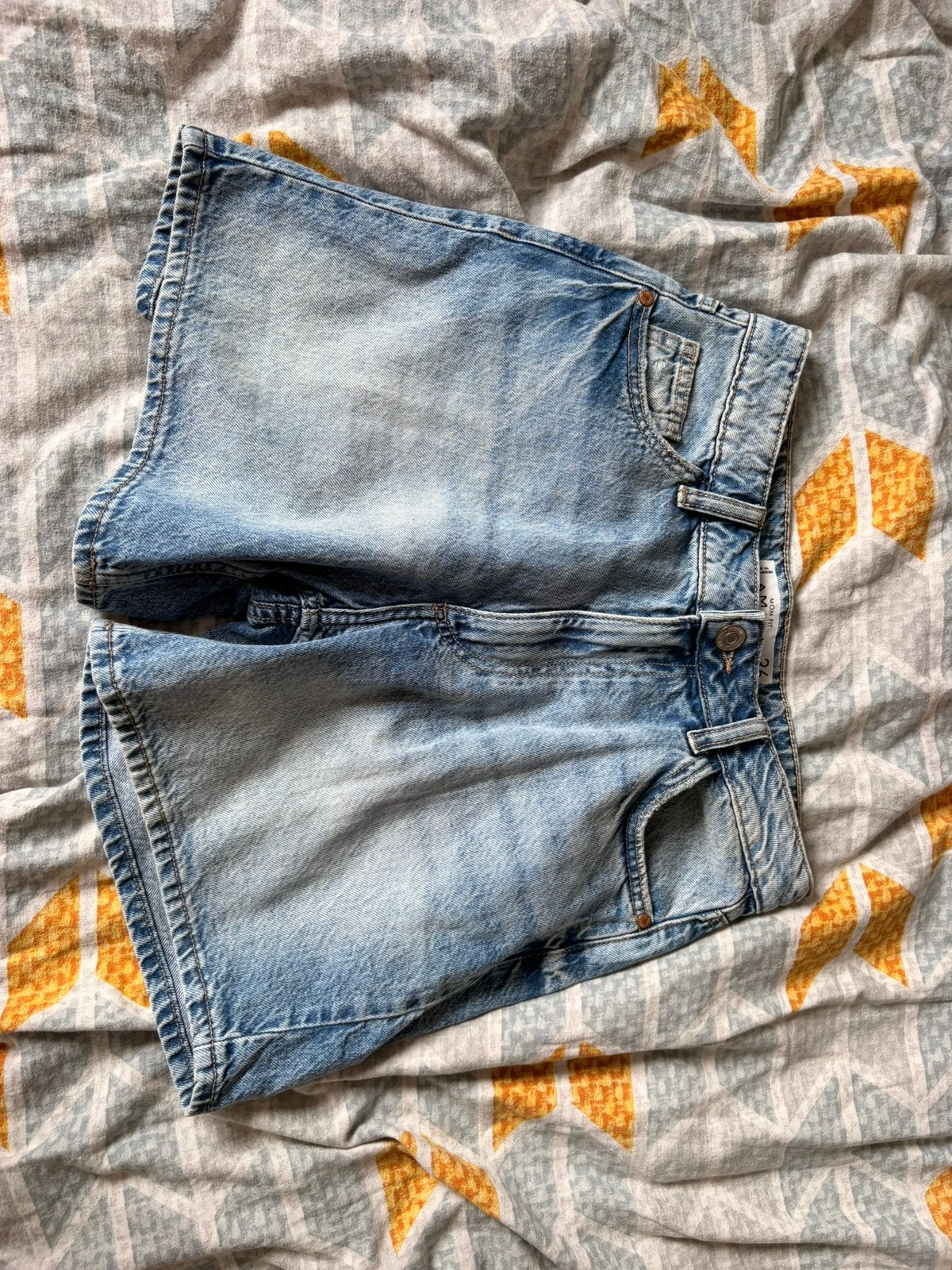 Mom Short 36, Ophalen of Verzenden, Zo goed als nieuw, Blauw, W32 (confectie 46) of kleiner
