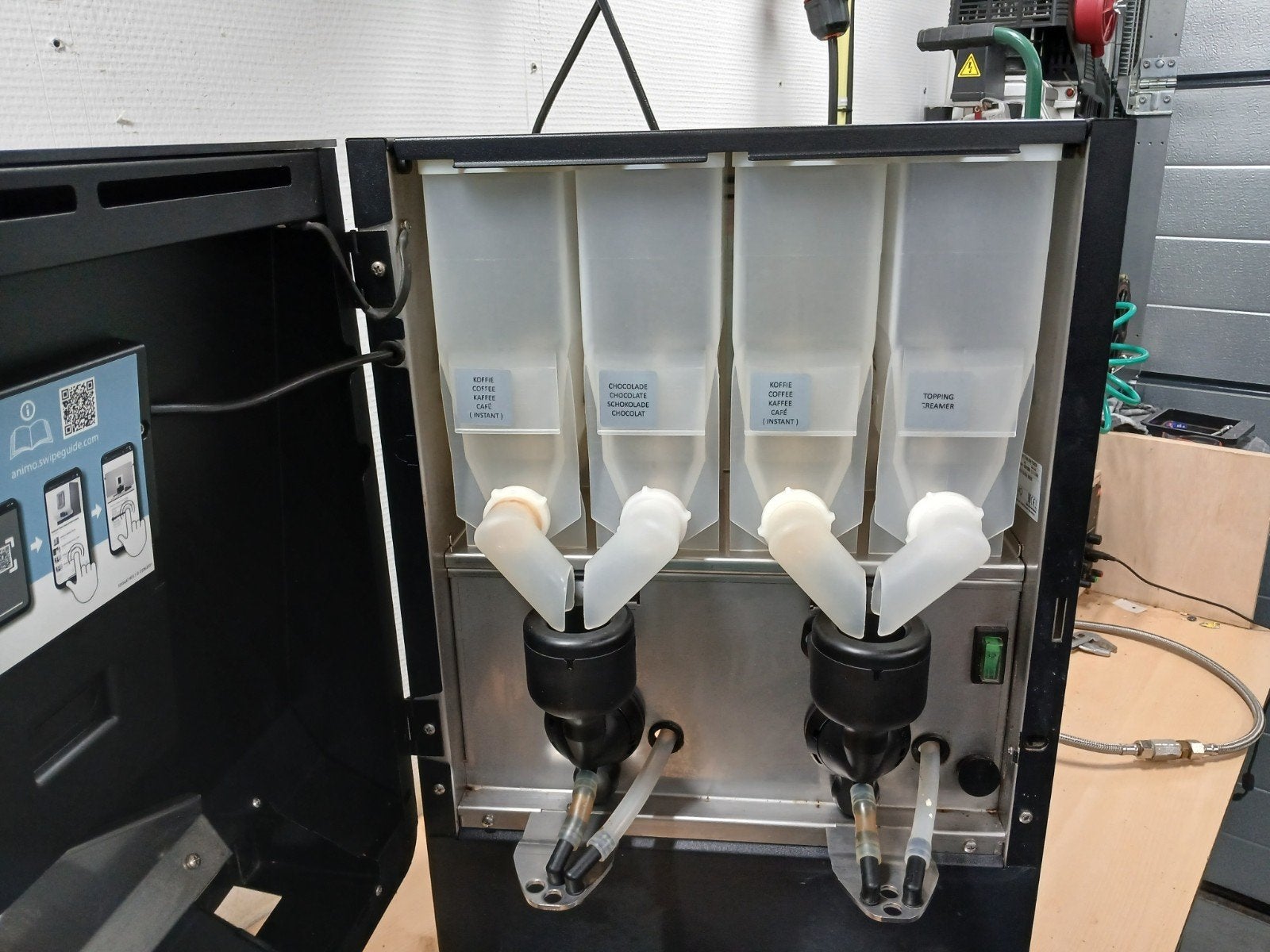 Animo OptiVend Touch Koffiemachine - Gebruikt, Ophalen, Gebruikt, Gemalen koffie, 10 kopjes of meer