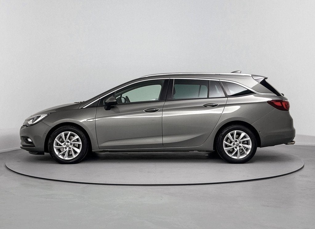 Opel Astra Sports Tourer 1.6 Innovation Airco | Bluetooth |, 12 maanden, 1325 kg, Gebruikt, 4 cilinders