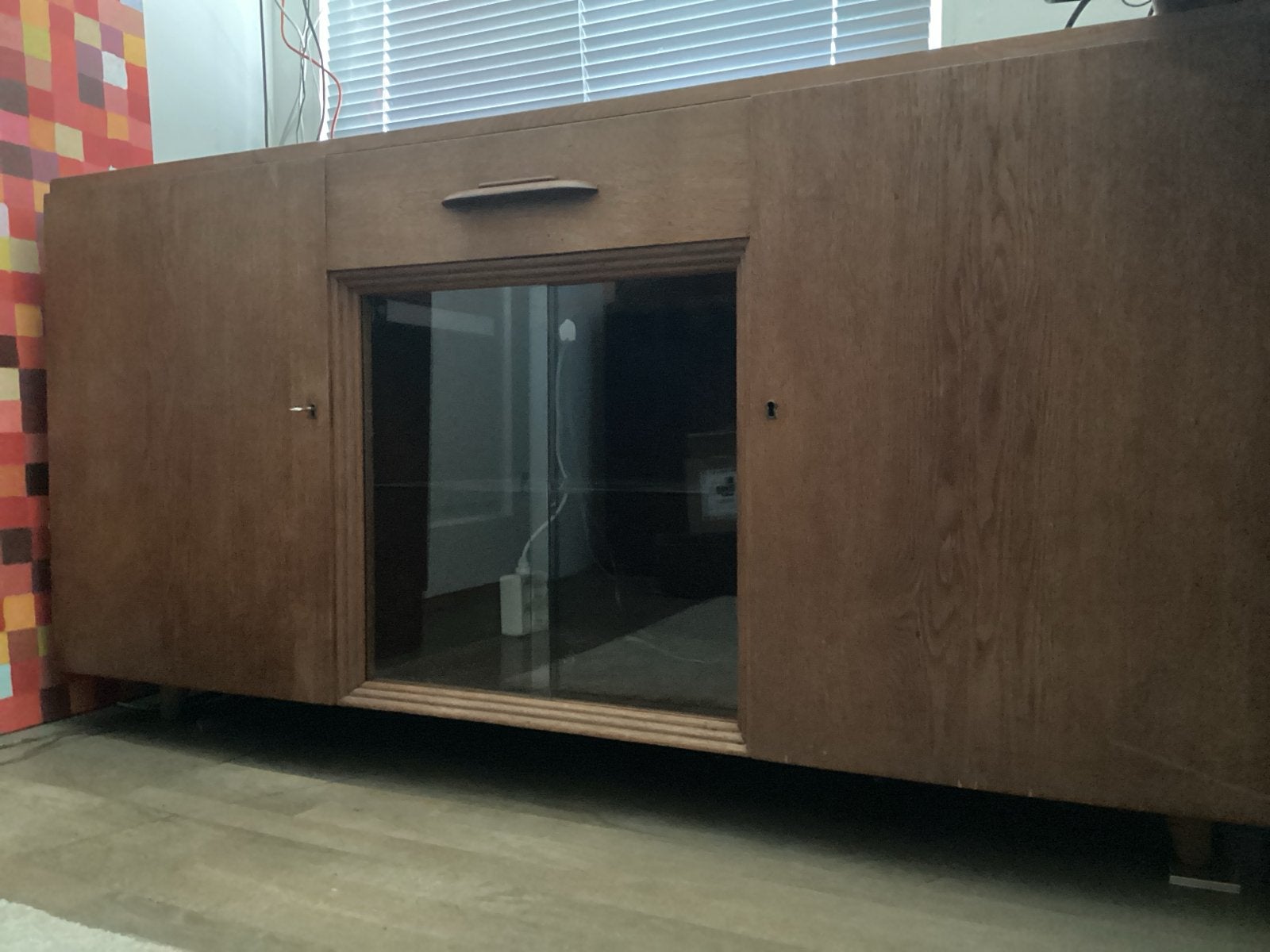 Vintage dressoir met lade en glazen vitrine, Gebruikt, 150 tot 200 cm, Ophalen of Verzenden, Met lade(s)