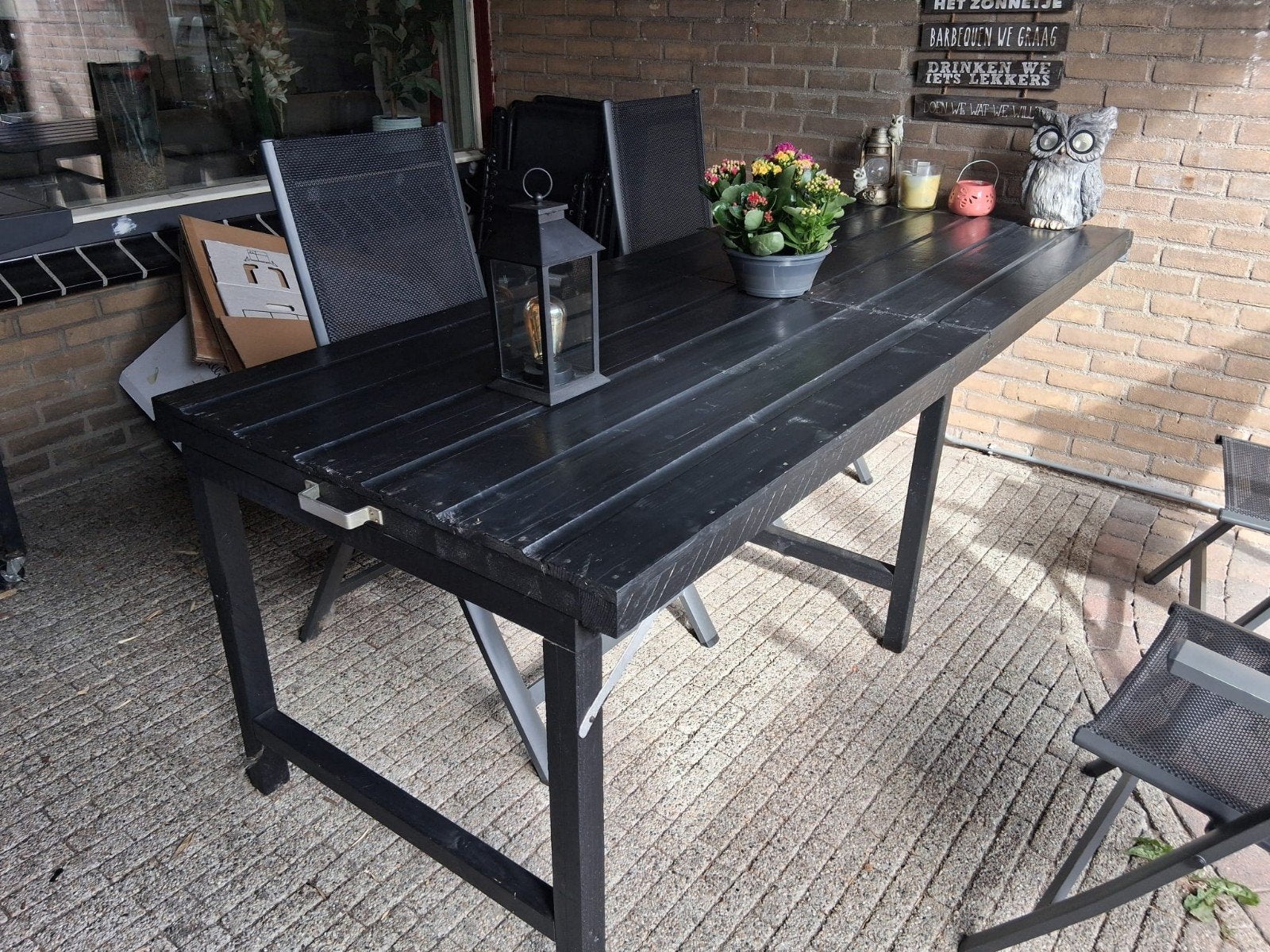 Foto 2 van Zwarte opklapbare tuintafel
