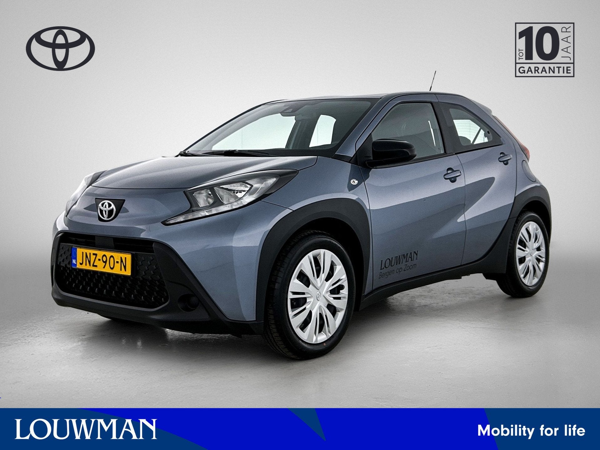 Toyota Aygo X 1.0 VVT-i MT Play | Airco | Achteruitrijcamera, 12 maanden, Stof, 920 kg, 4 stoelen