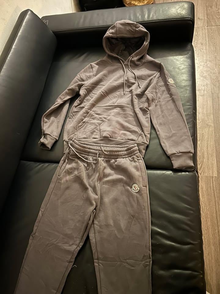 moncler pjs pakken, Ophalen of Verzenden, Nieuw, Overige maten