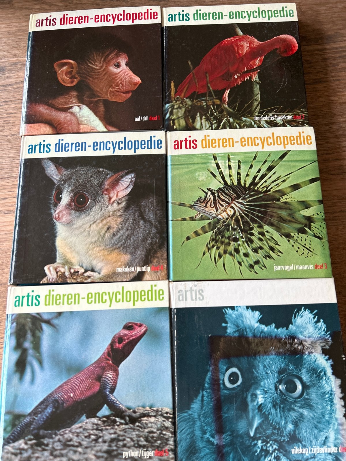 Artis Dieren-encyclopedie - Complete serie (6 delen), Ophalen of Verzenden, Gelezen, Dieren, Complete serie