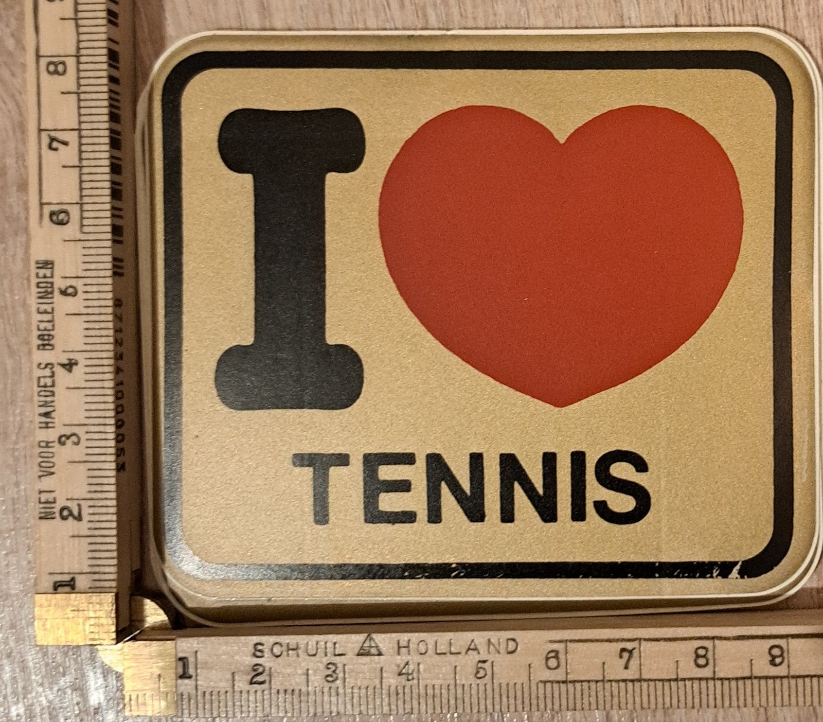 Vintage goudkleurige sticker autosticker I love tennis I ️, Ophalen of Verzenden, Zo goed als nieuw, Sport