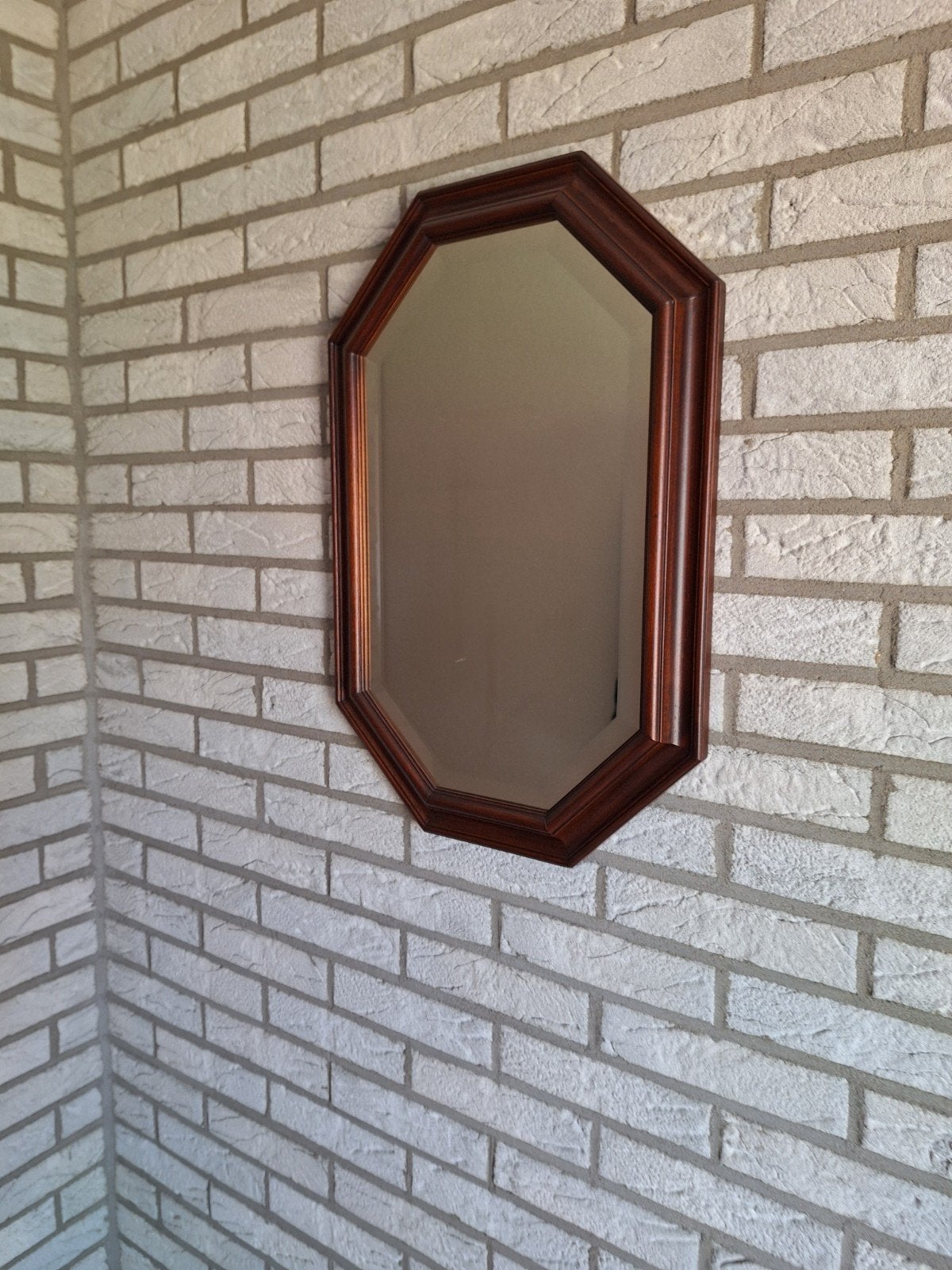 mooie bruine 8 hoekige wandspiegel., Ophalen, Minder dan 50 cm, Zo goed als nieuw, Minder dan 100 cm