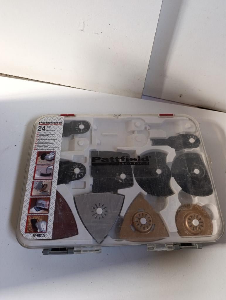 Pattfield 24-delige multitool accessoires set, Ophalen