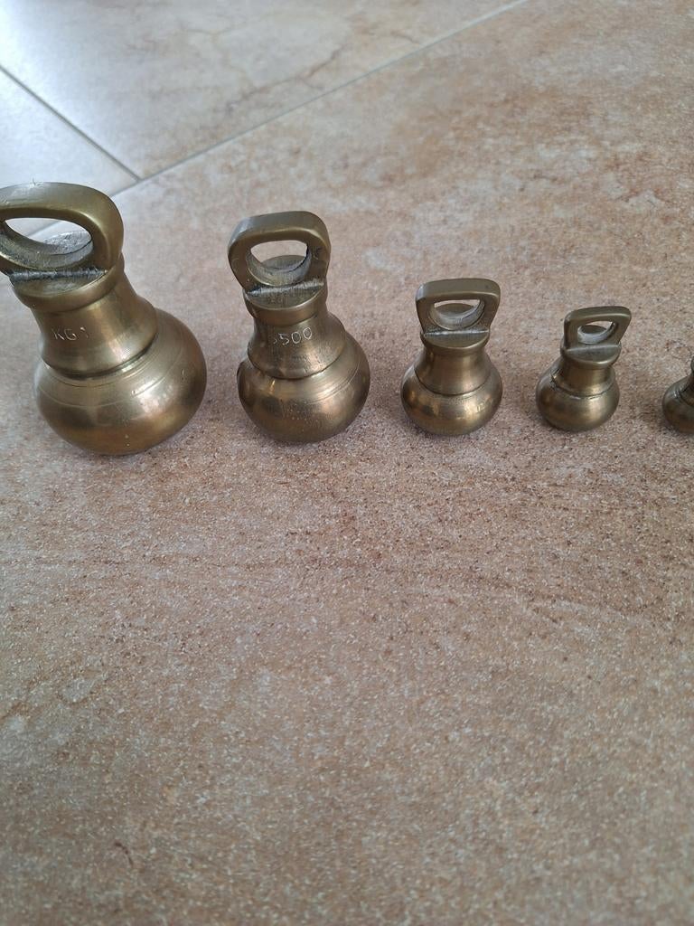 5 oude koperen gewichten, Antiek en Kunst, Curiosa en Brocante, Ophalen of Verzenden