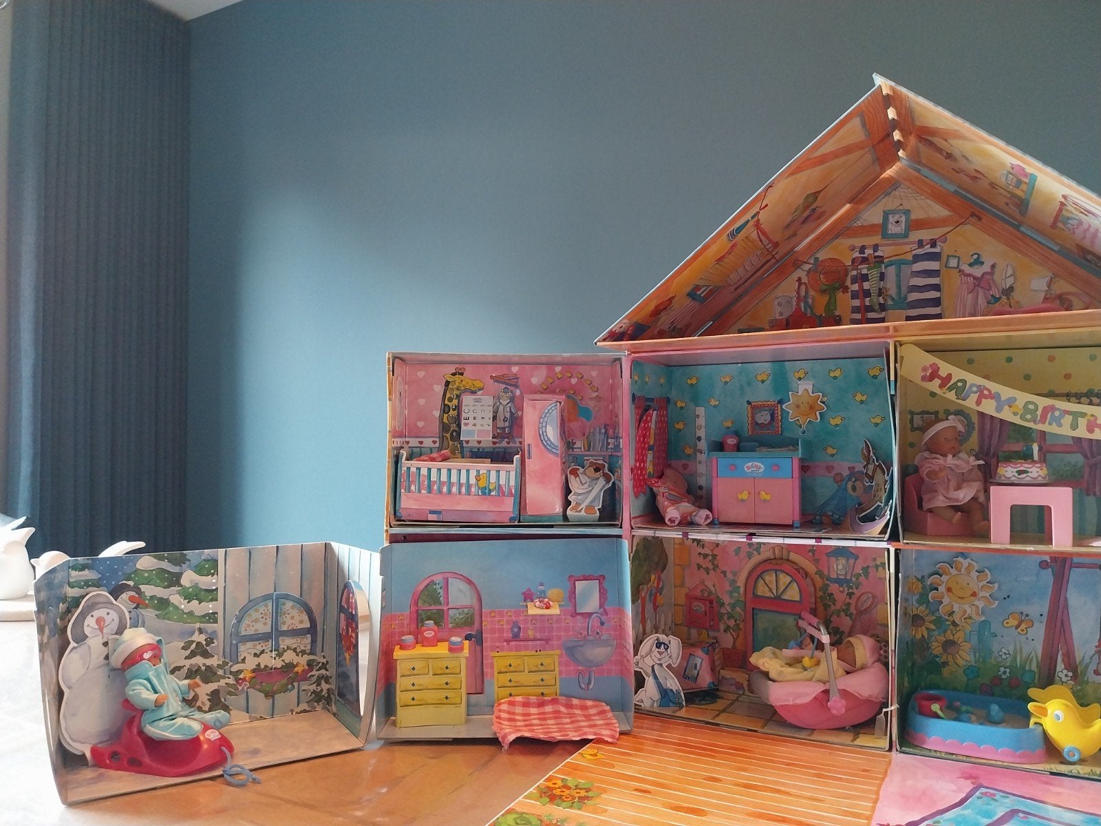 Baby Born Mini World Poppenhuis met accessoires en poppen, Verzenden, Zo goed als nieuw, Poppenhuis