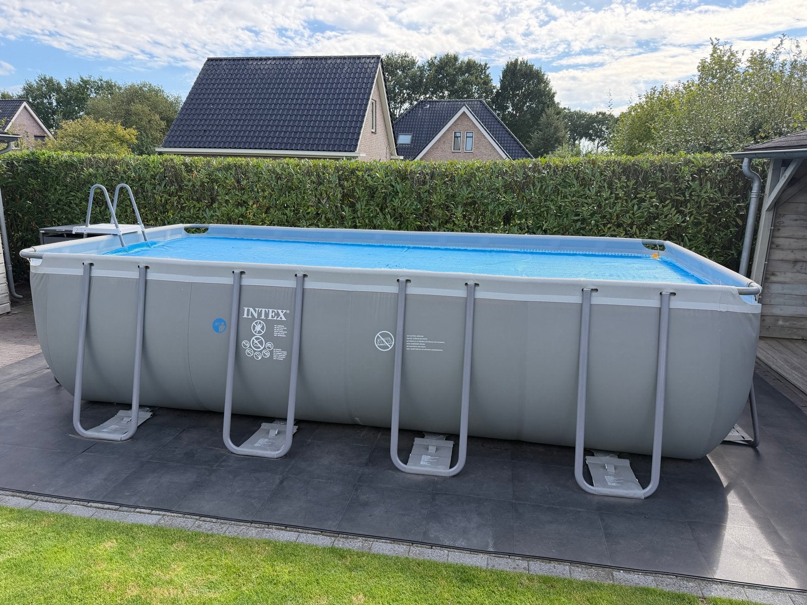 Intex Opzetzwembad 549x274x132 cm en trap., Gebruikt, 200 tot 300 cm, Rechthoekig, Ophalen