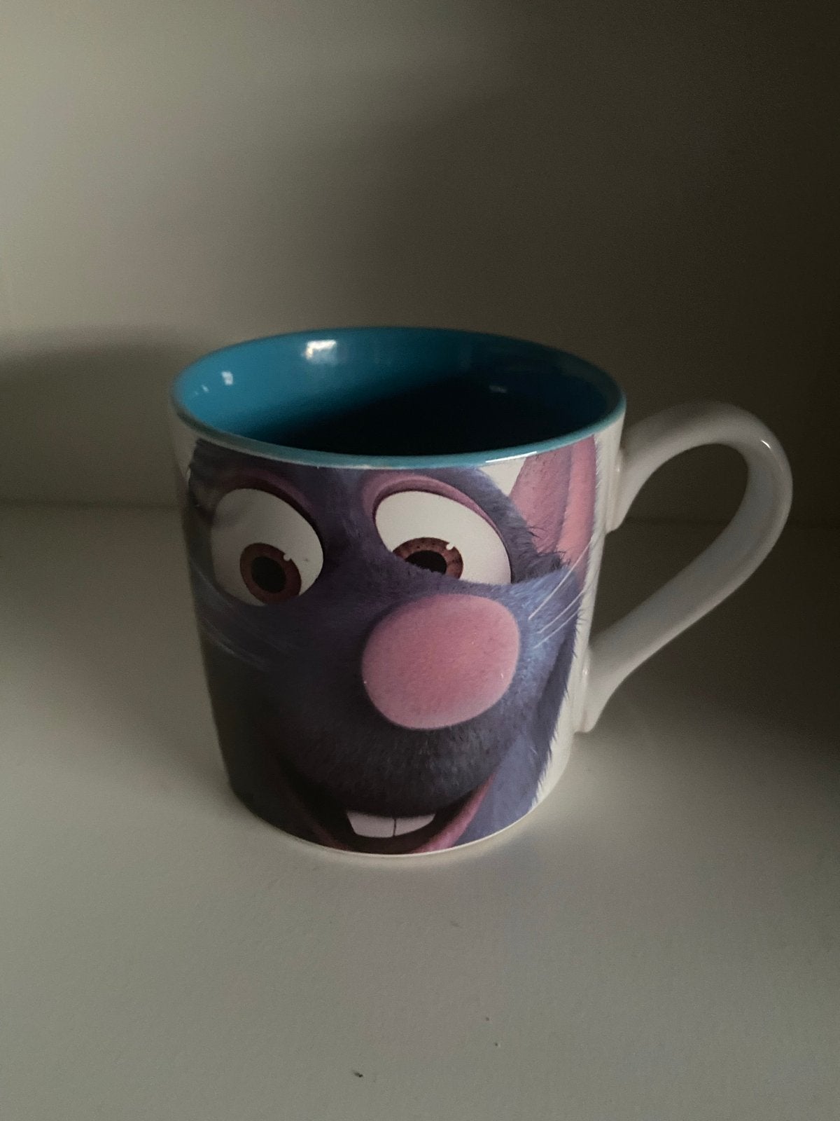 Disney Disneyland Parijs Ratatouille Mok, Ophalen of Verzenden, Overige figuren, Zo goed als nieuw, Servies