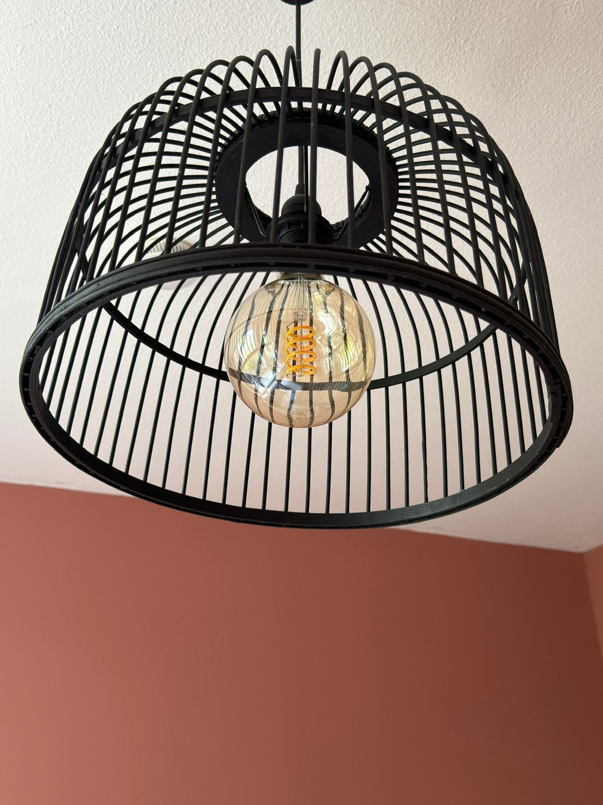 Zwarte hanglamp, exclusief peertje, Ophalen, Zo goed als nieuw, Natuurlijk materiaal, E27 (groot)