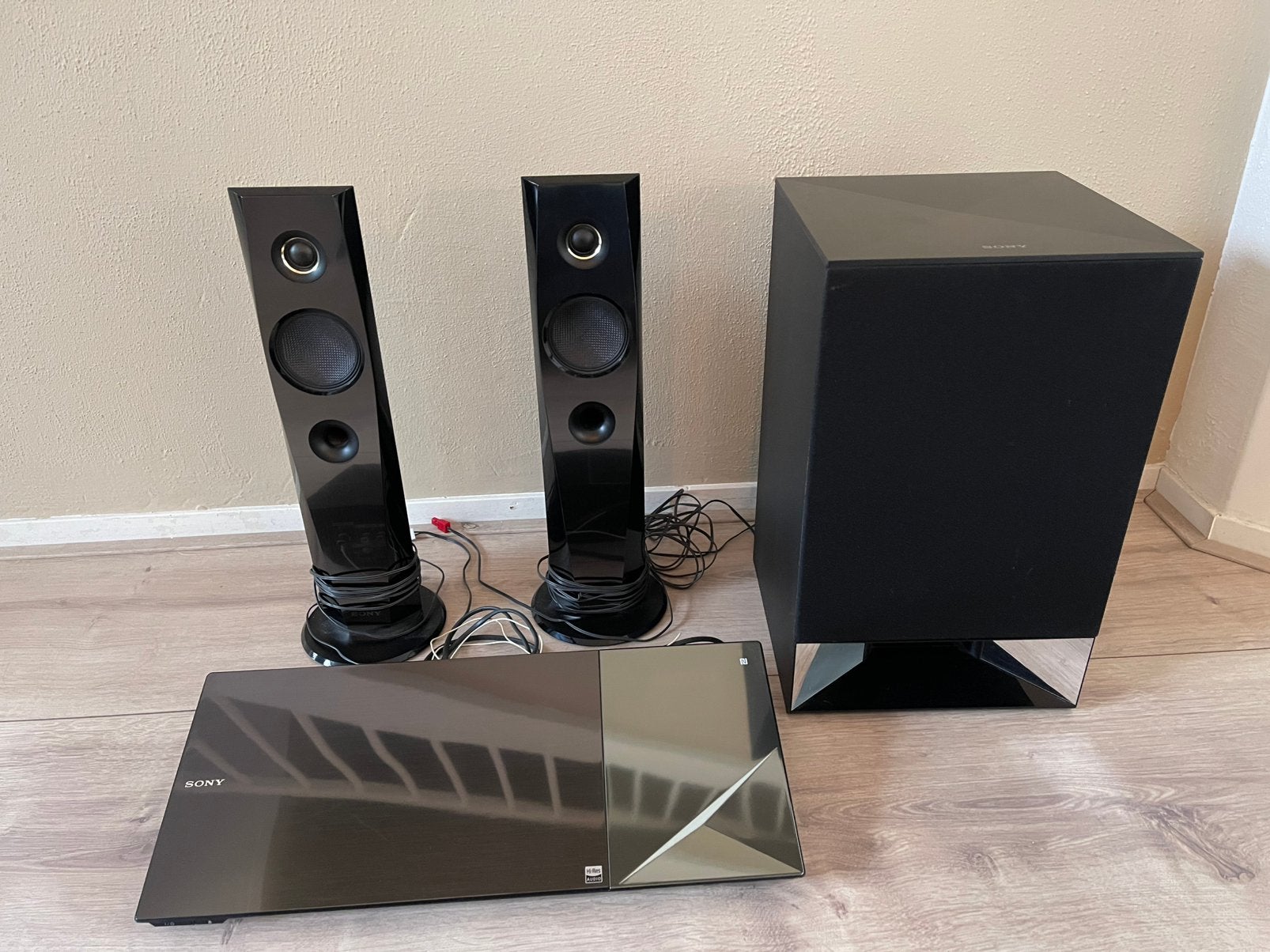 Sony BDV-NF7220 Home Cinema Set, Ophalen, 2.1-systeem, Blu-ray-speler, 70 watt of meer