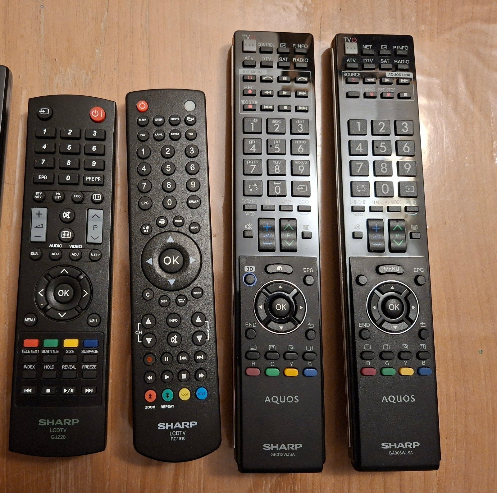Sharp afstandsbedieningen - Aquos en LCDTV modellen, Ophalen of Verzenden, Nieuw