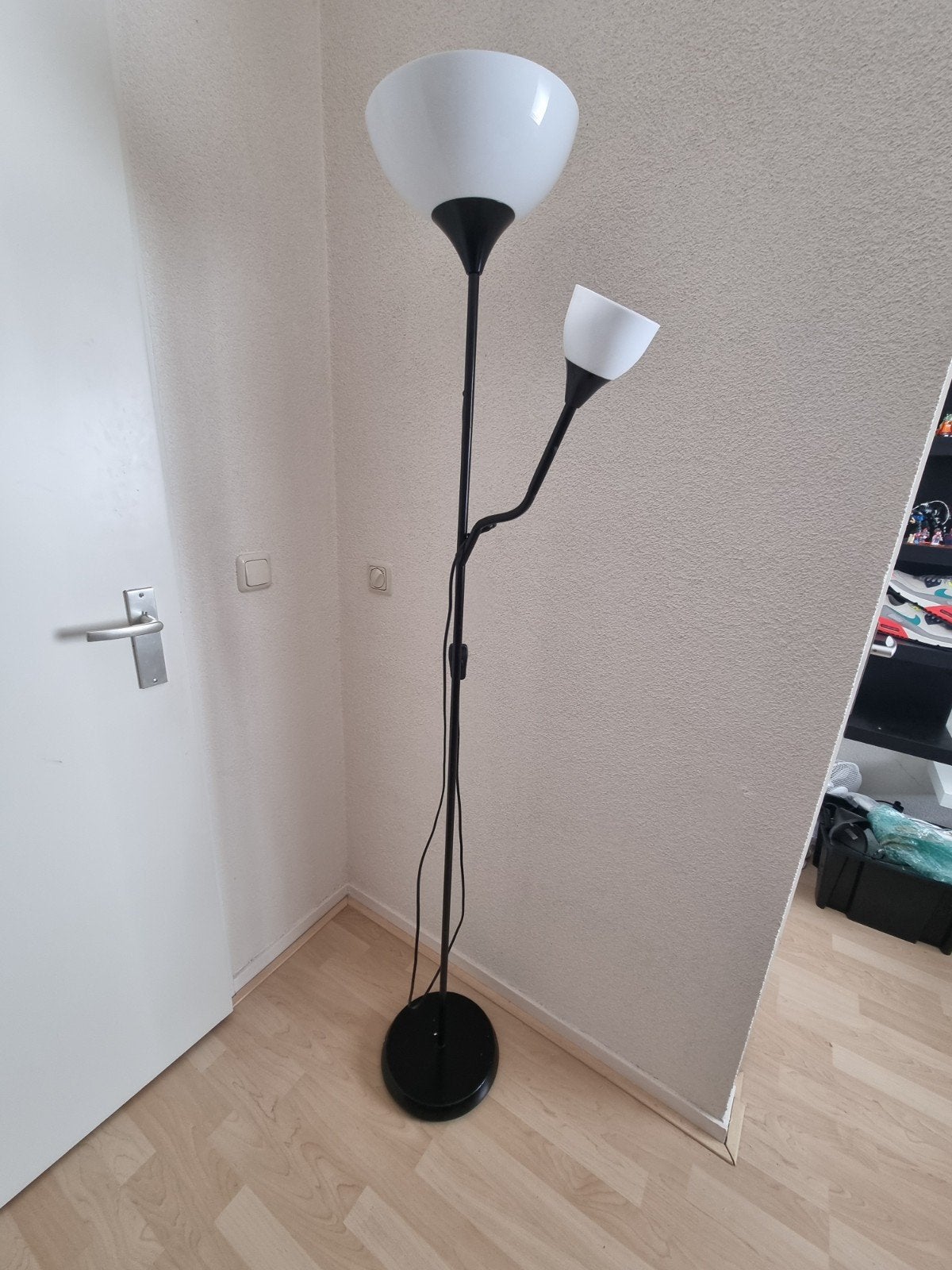 Staande lamp met leeslamp - 174cm hoog, Gebruikt, Overige fittingen, Ophalen of Verzenden, Metaal