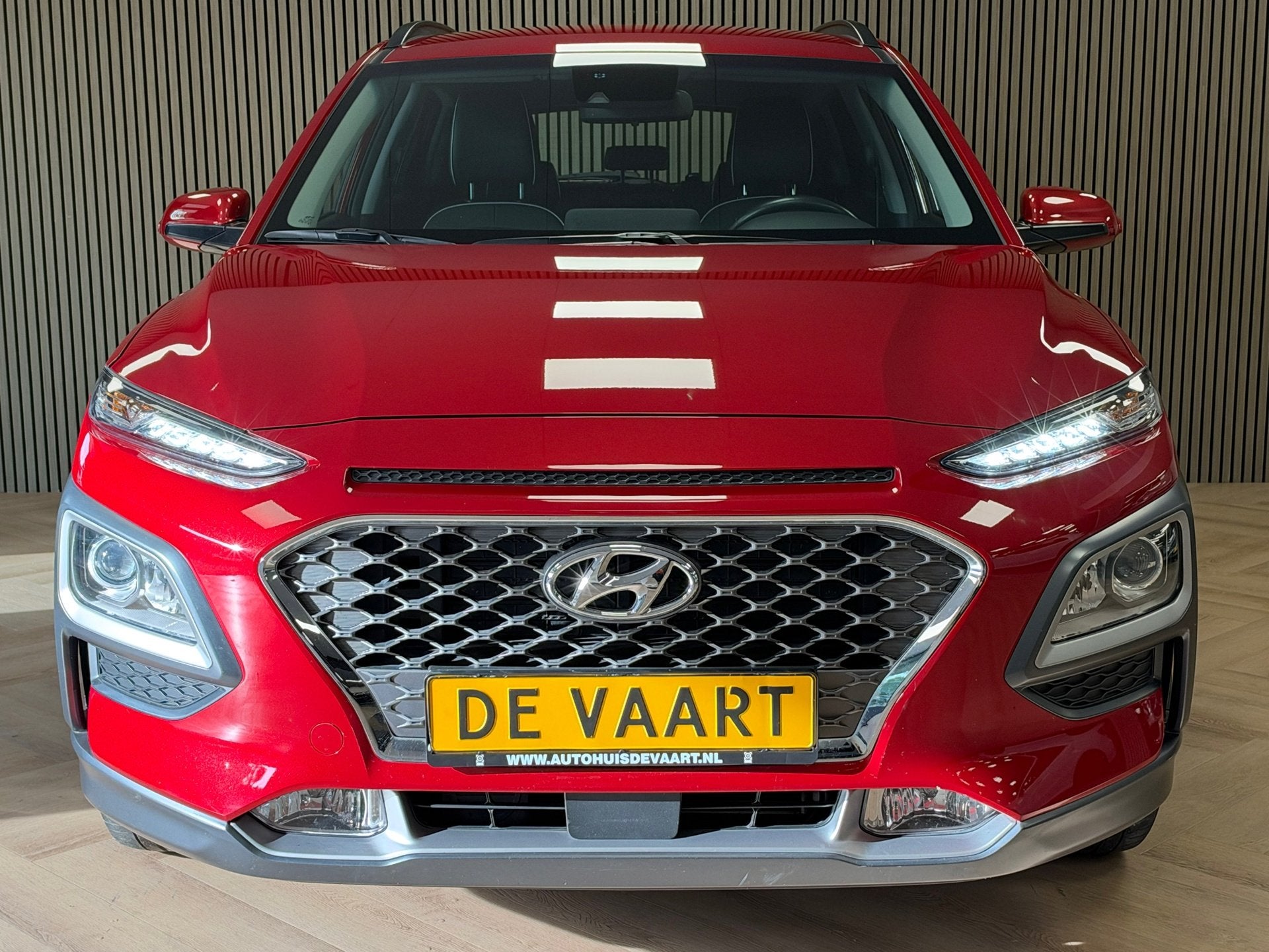 Hyundai Kona 1.6 GDI HEV Fashion Design NAVI CAM CRUISE CLIM, Dealer onderhouden, Gebruikt, Zwart, Met garantie (alle)