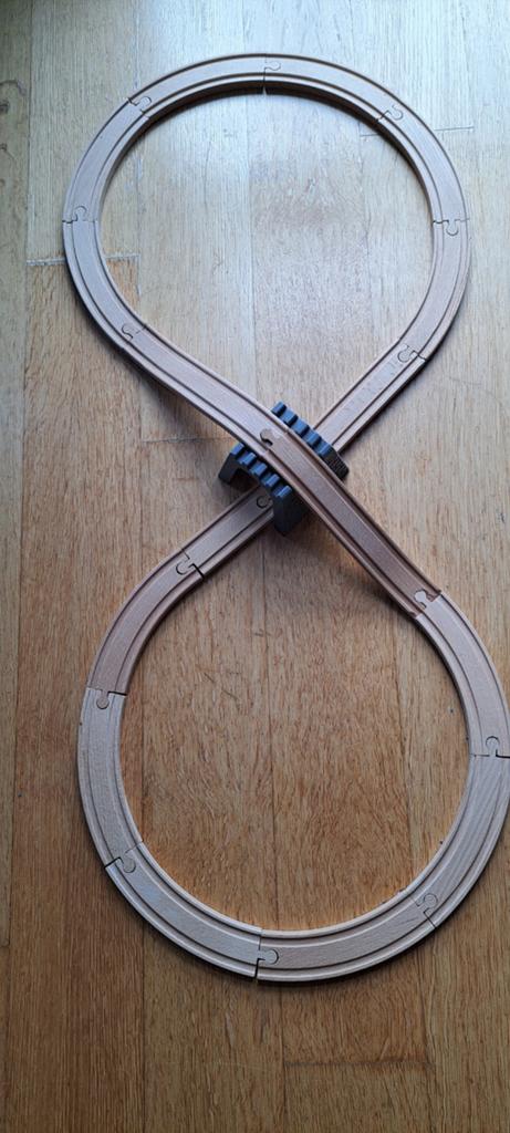 Houten speelgoed, Ophalen