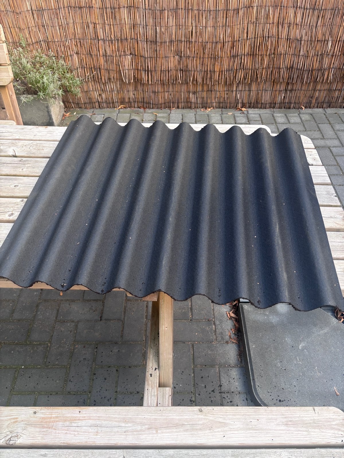 Zwarte golfplaat 88 cm x 75 cm, Doe-het-zelf en Verbouw, Dakpannen en Dakbedekking, Ophalen, Overige materialen, Zwart, Nieuw