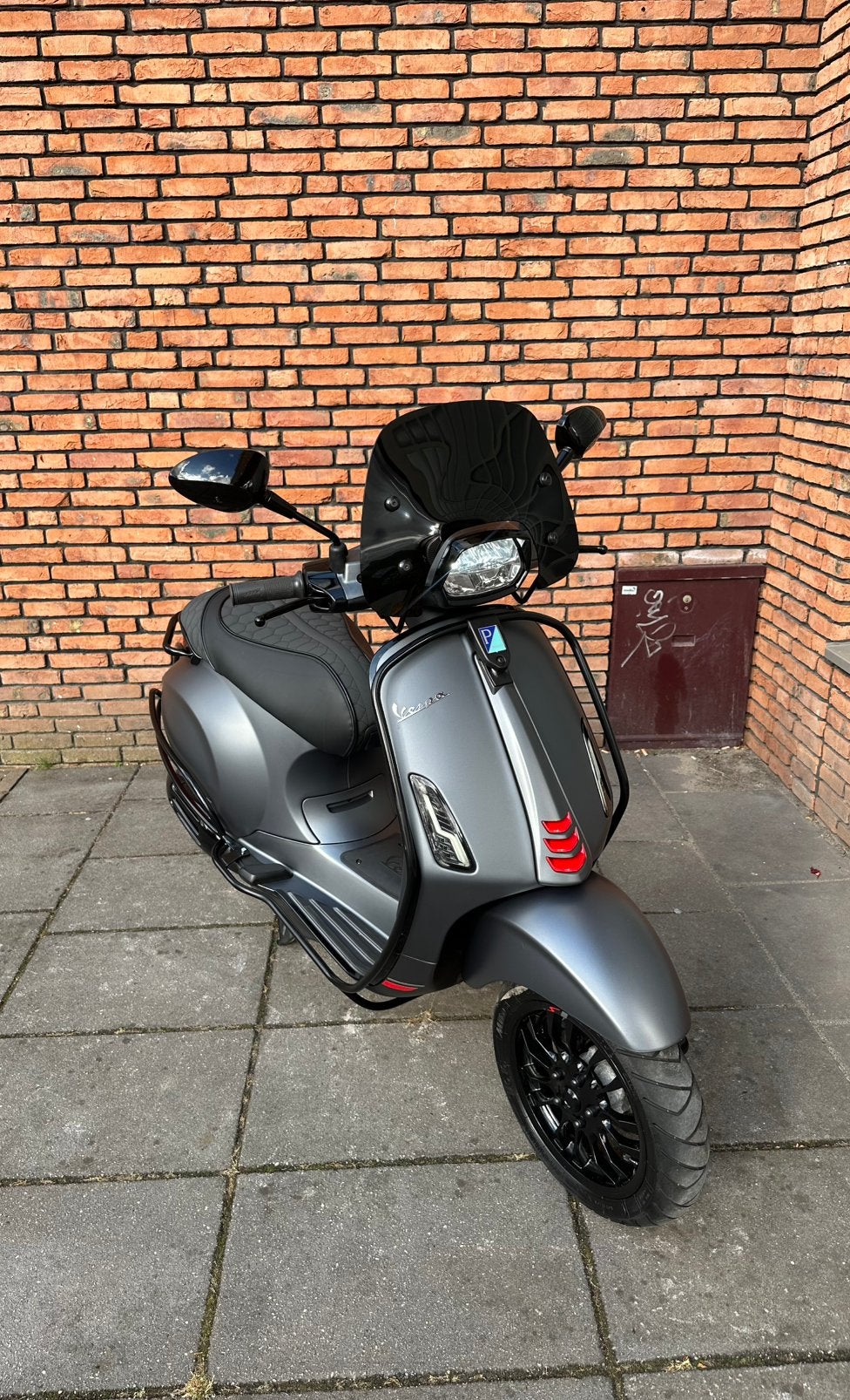 Custom Vespa sprint e5 full options. Geel kenteken, Ophalen of Verzenden, Zo goed als nieuw