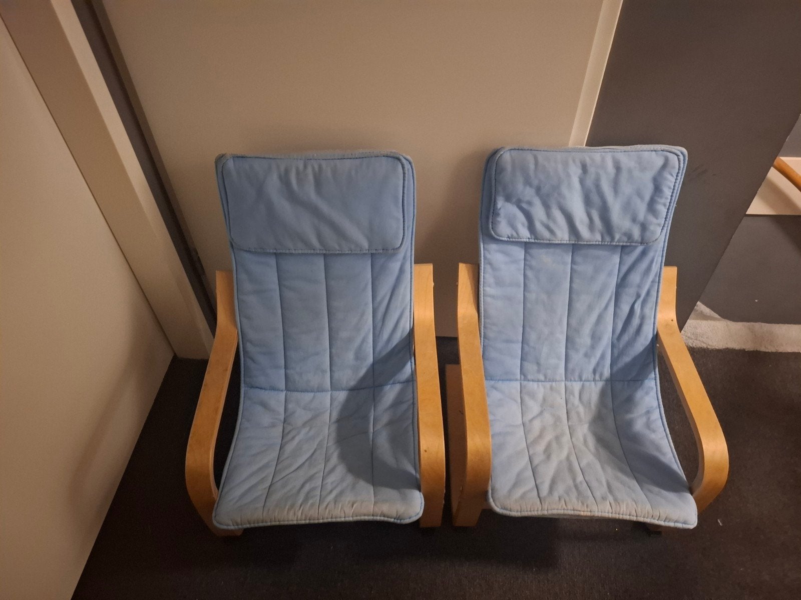 2 blauwe IKEA Poäng kinderstoelen met wasbare hoezen, Kinderen en Baby's, Kinderkamer | Tafels en Stoelen, Ophalen, Gebruikt, Stoel(en)