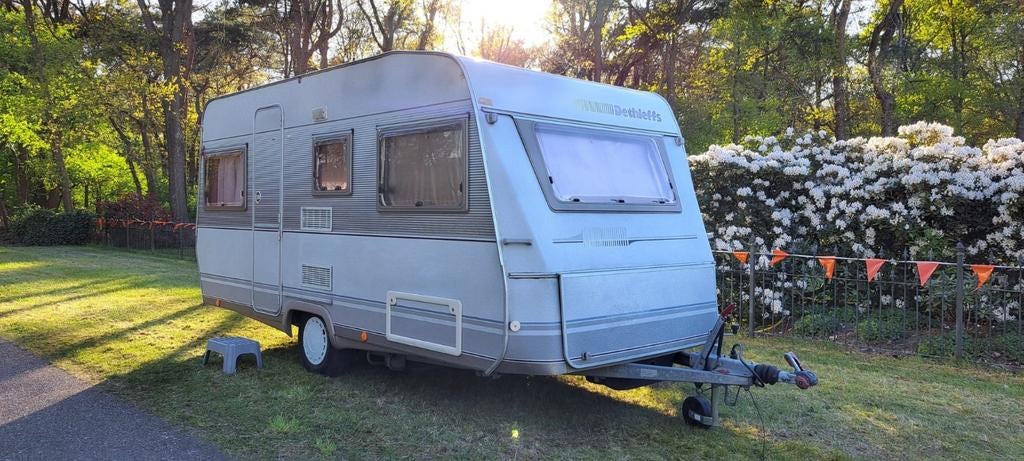 Dethleffs New Line 460 T bj 1996, Particulier, Tot en met 4, Rondzit, Gascomfoor