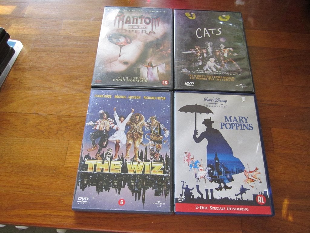 12x musical, Alle leeftijden, Ophalen of Verzenden, Zo goed als nieuw, Nederlands