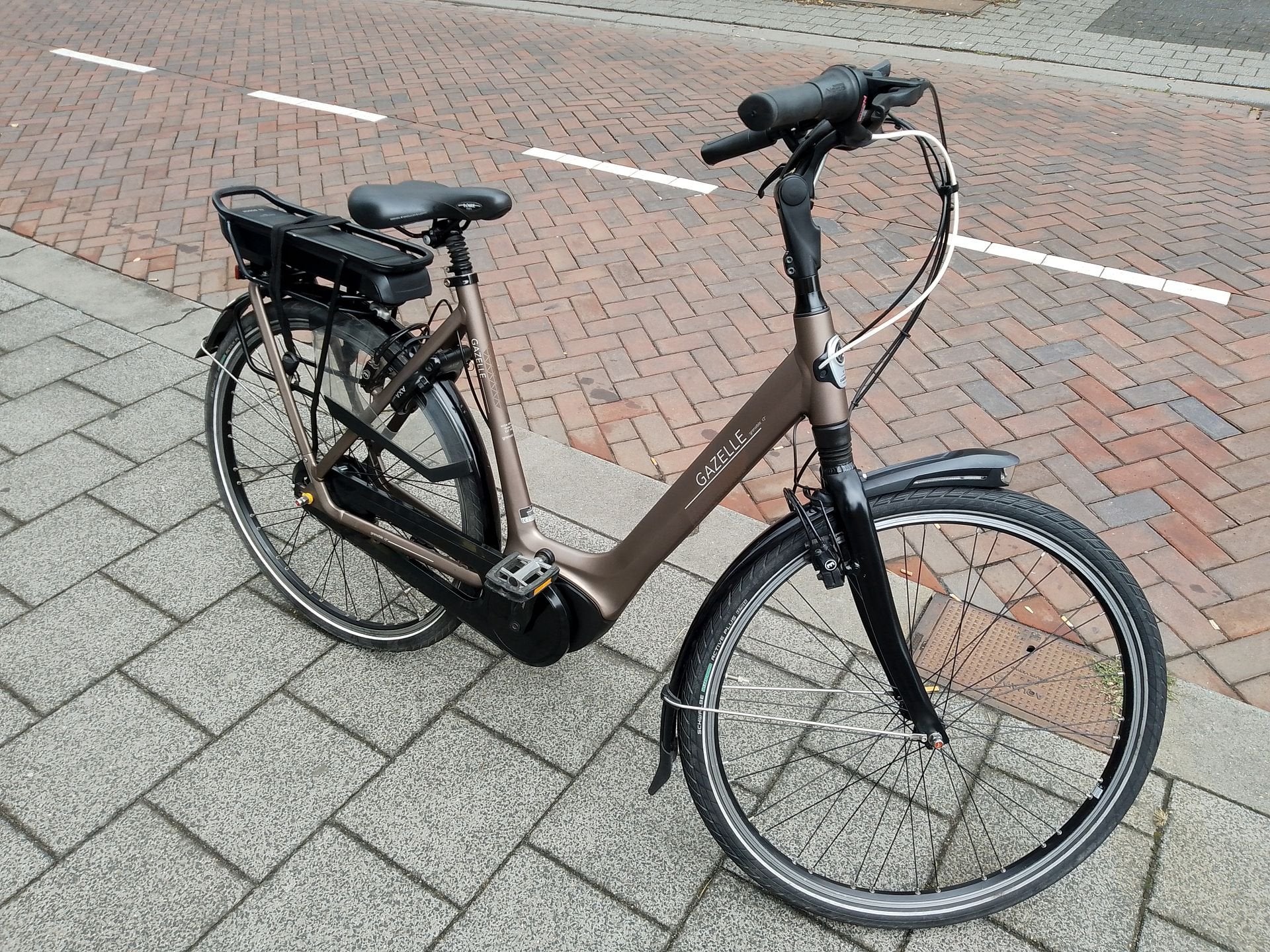Gazelle Grenoble C7+ d57 elektrische fiets Bosch + lage km, Gebruikt, -, -, -