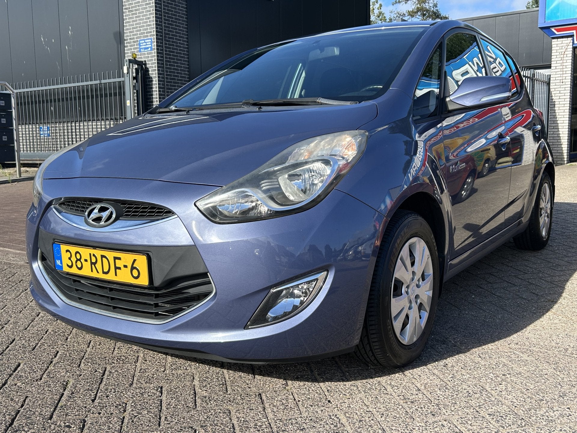 Hyundai ix20 1.4i i-Motion Hoogzitter Trekhaak Airco 3 mnd G, Auto's, Voorwielaandrijving, Euro 5, Stof, Gebruikt