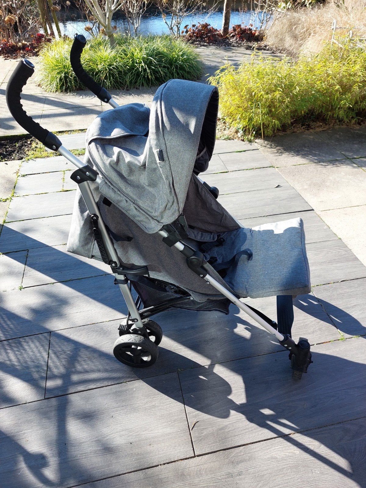 buggy met kap en mand, Ophalen