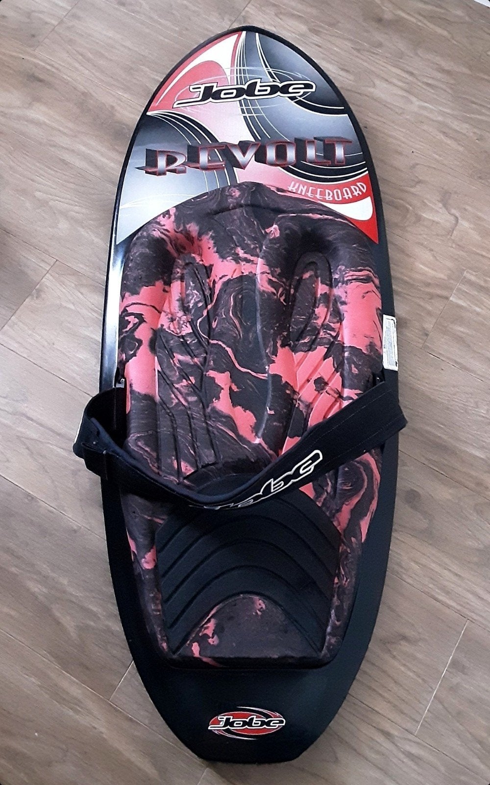 Kneeboard Jobe Revolt, Ophalen