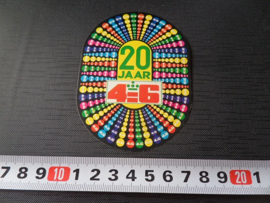 sticker Supermarkt 4=6  20 jaar, Ophalen of Verzenden, Zo goed als nieuw