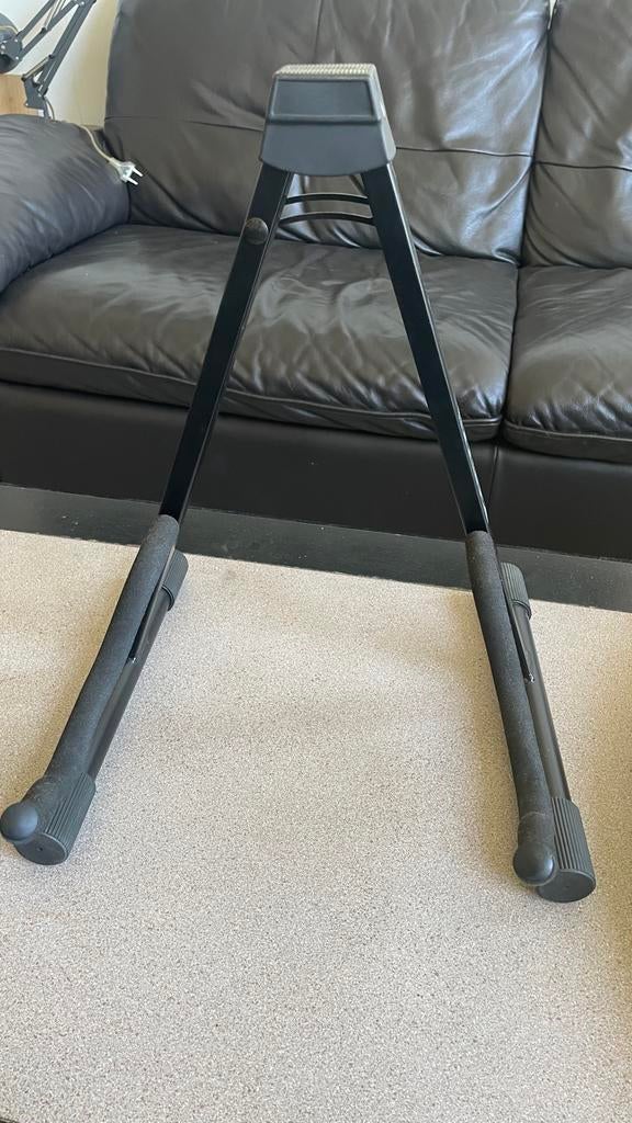Gitaar standaard, Ophalen, Gebruikt, Instrumentstandaard, Gitaar